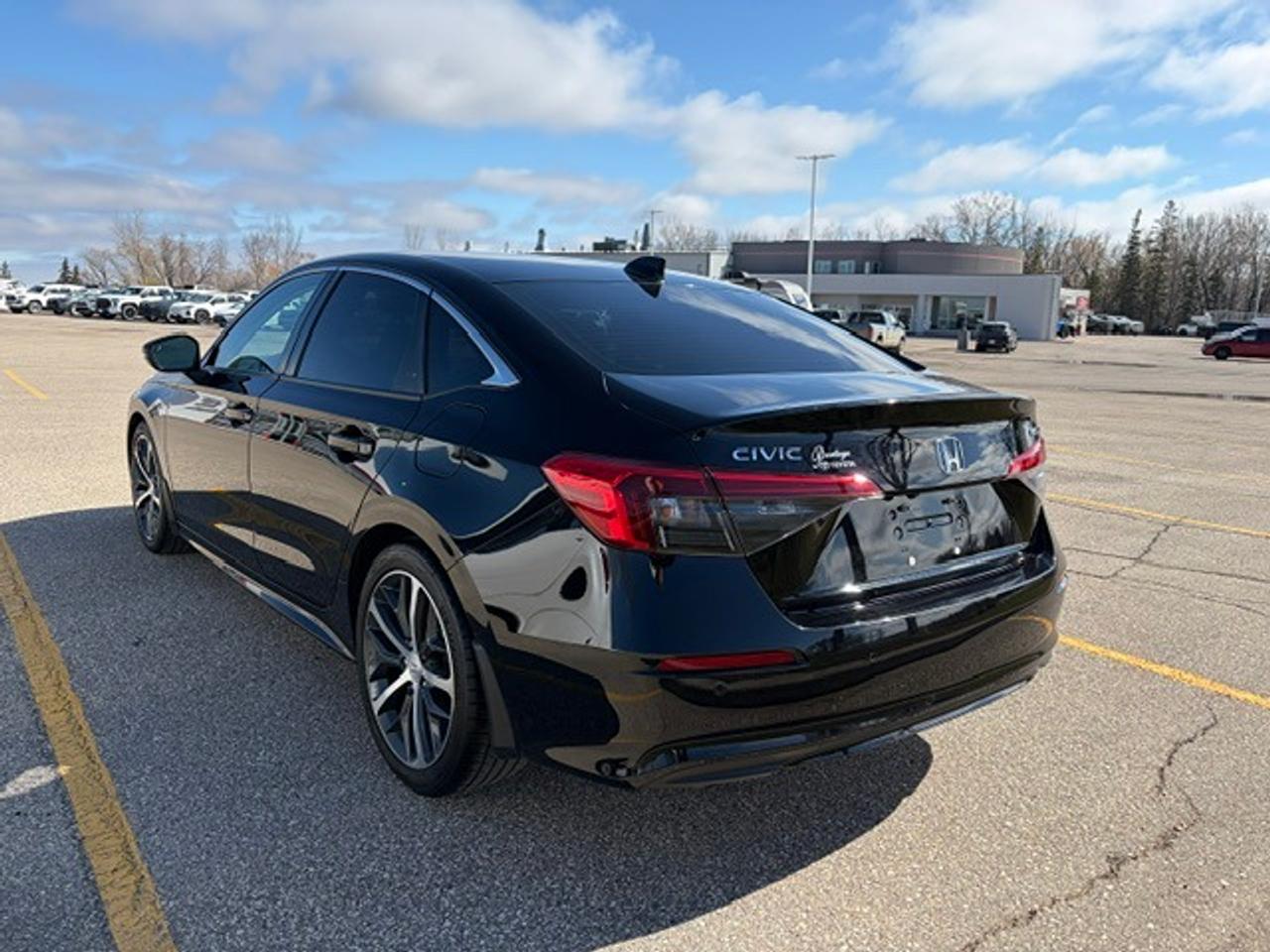 2023 Honda Civic Touring Photo