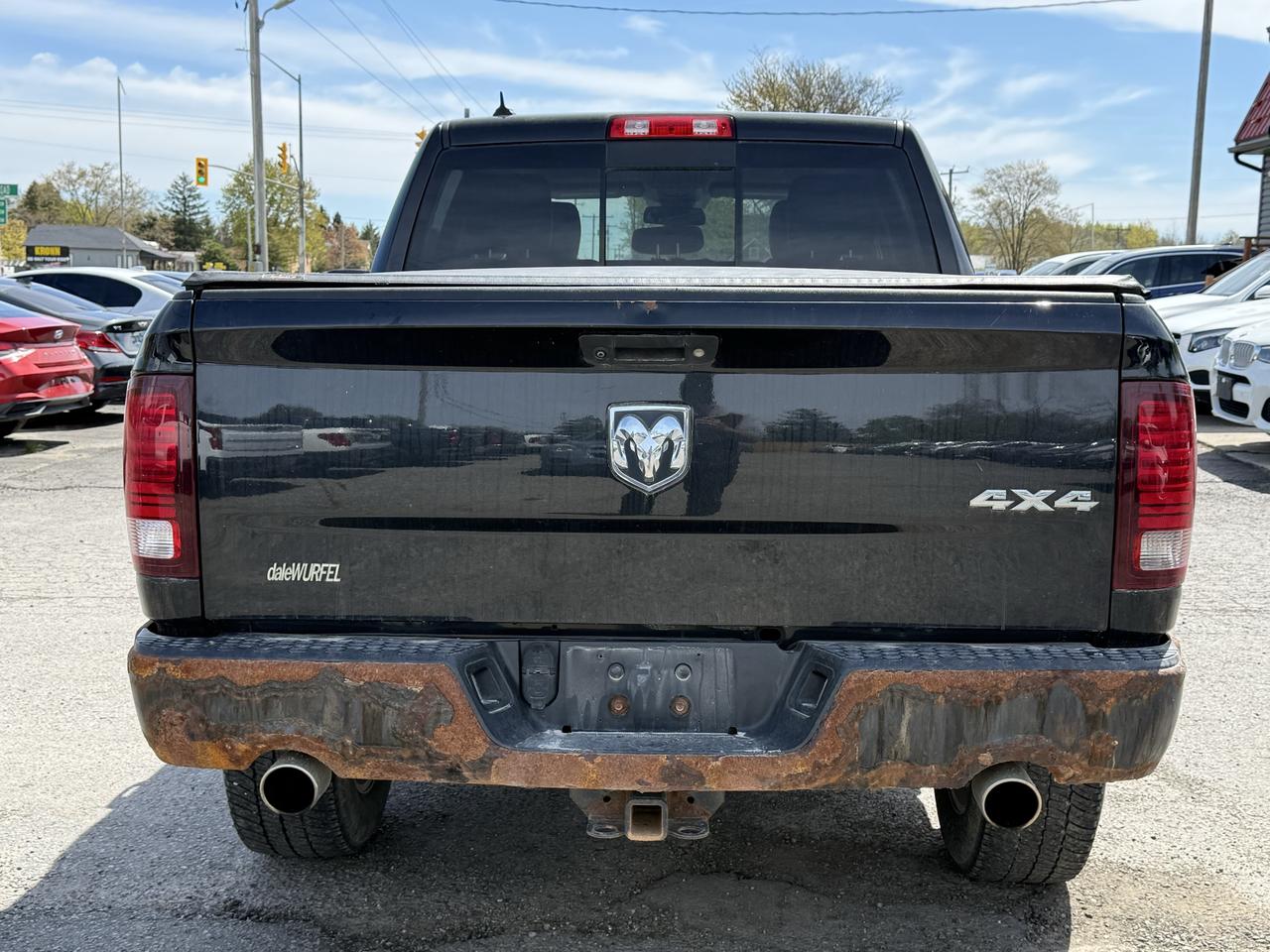 2018 RAM 1500 SPORT Photo3