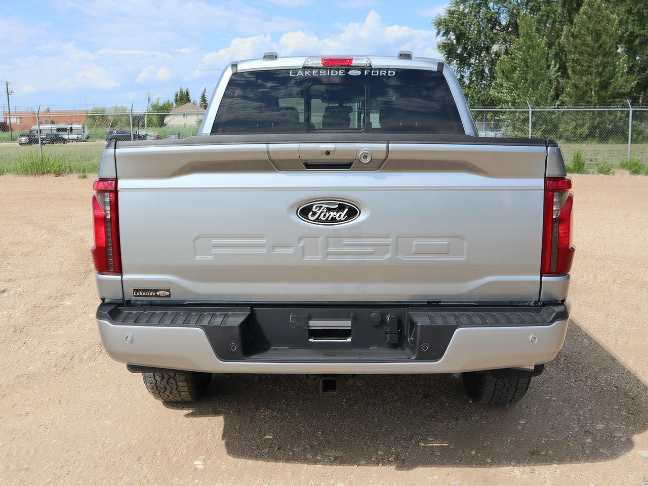 2026 Ford F-150 XLT Photo3