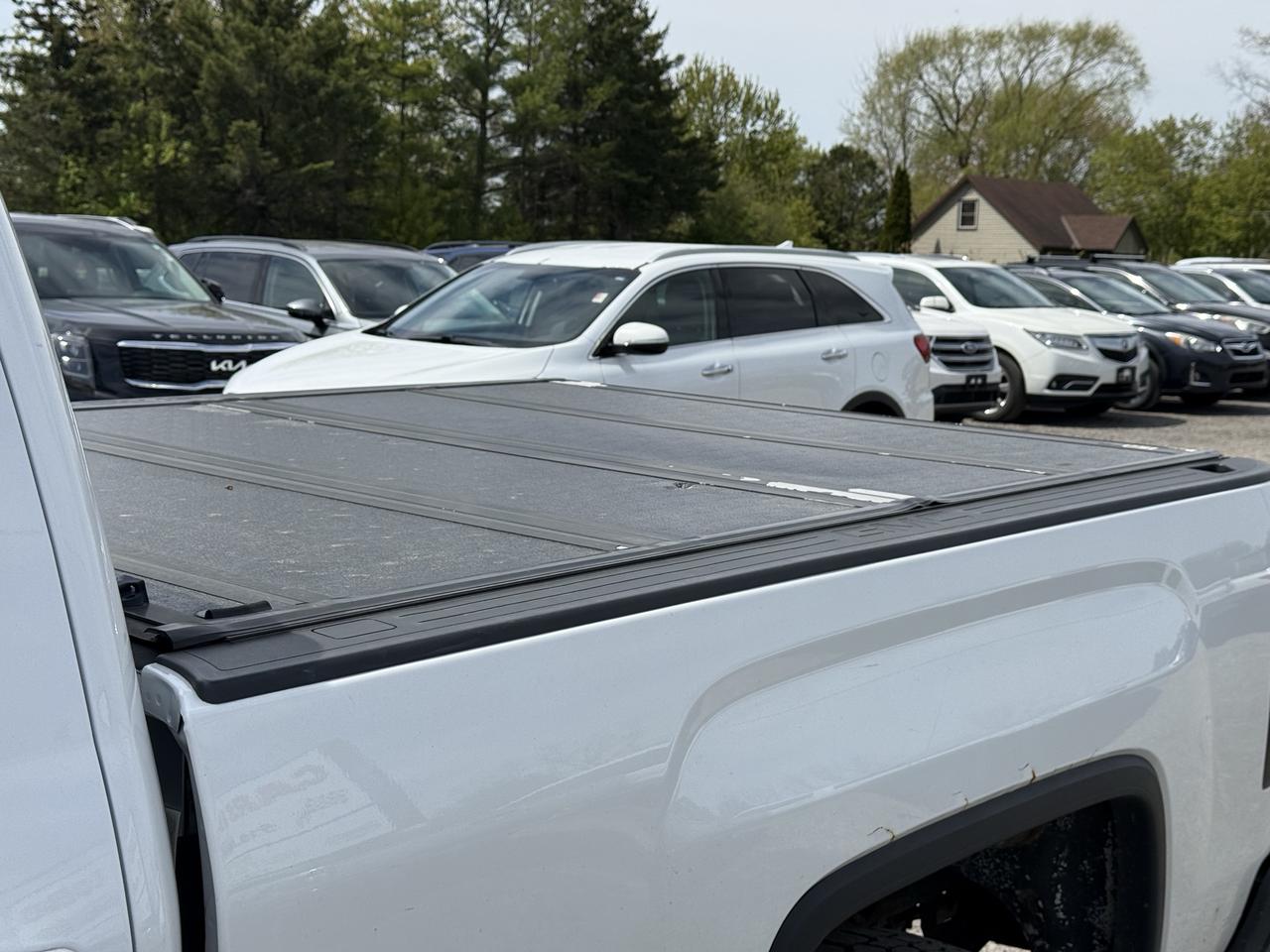 2017 GMC Sierra 1500 4WD DOUBLE CAB 143.5" Photo