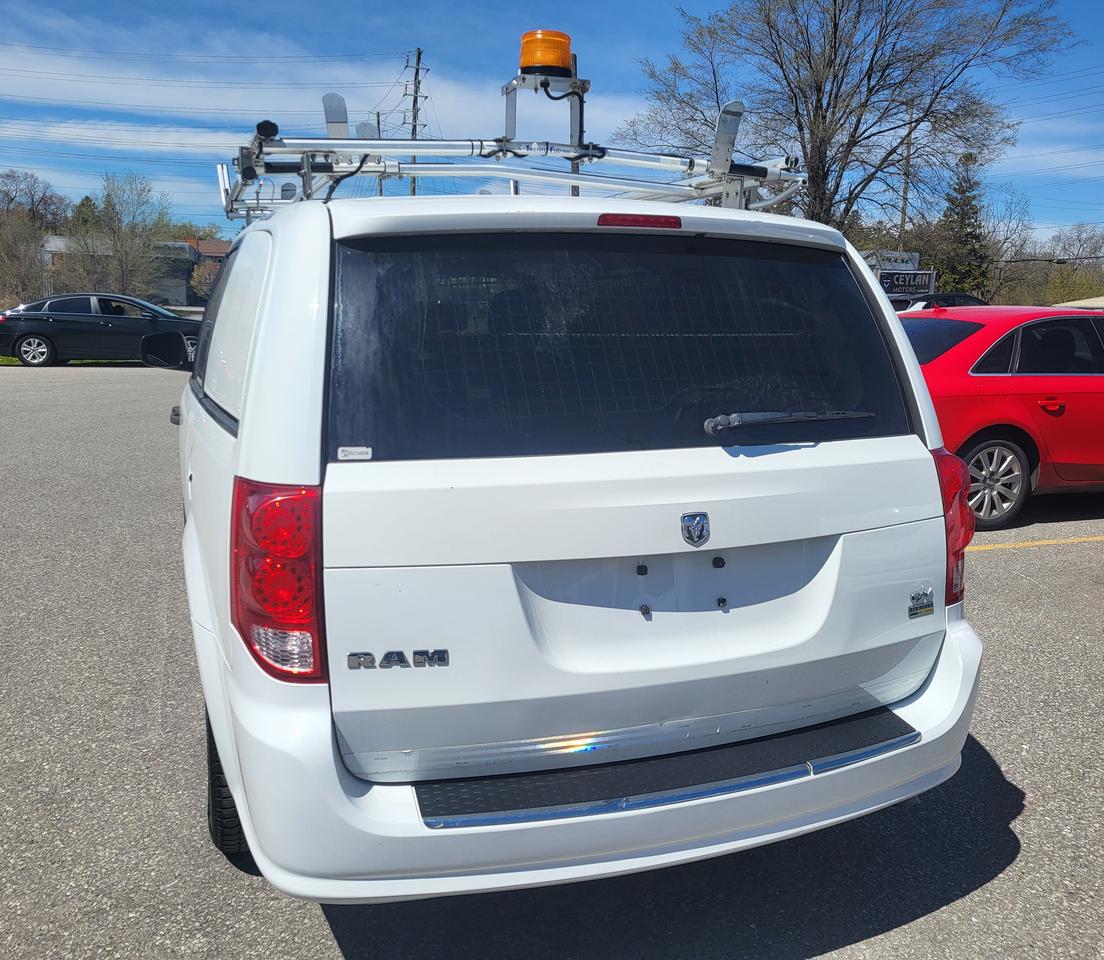 2015 RAM Cargo Van Tradesman Photo