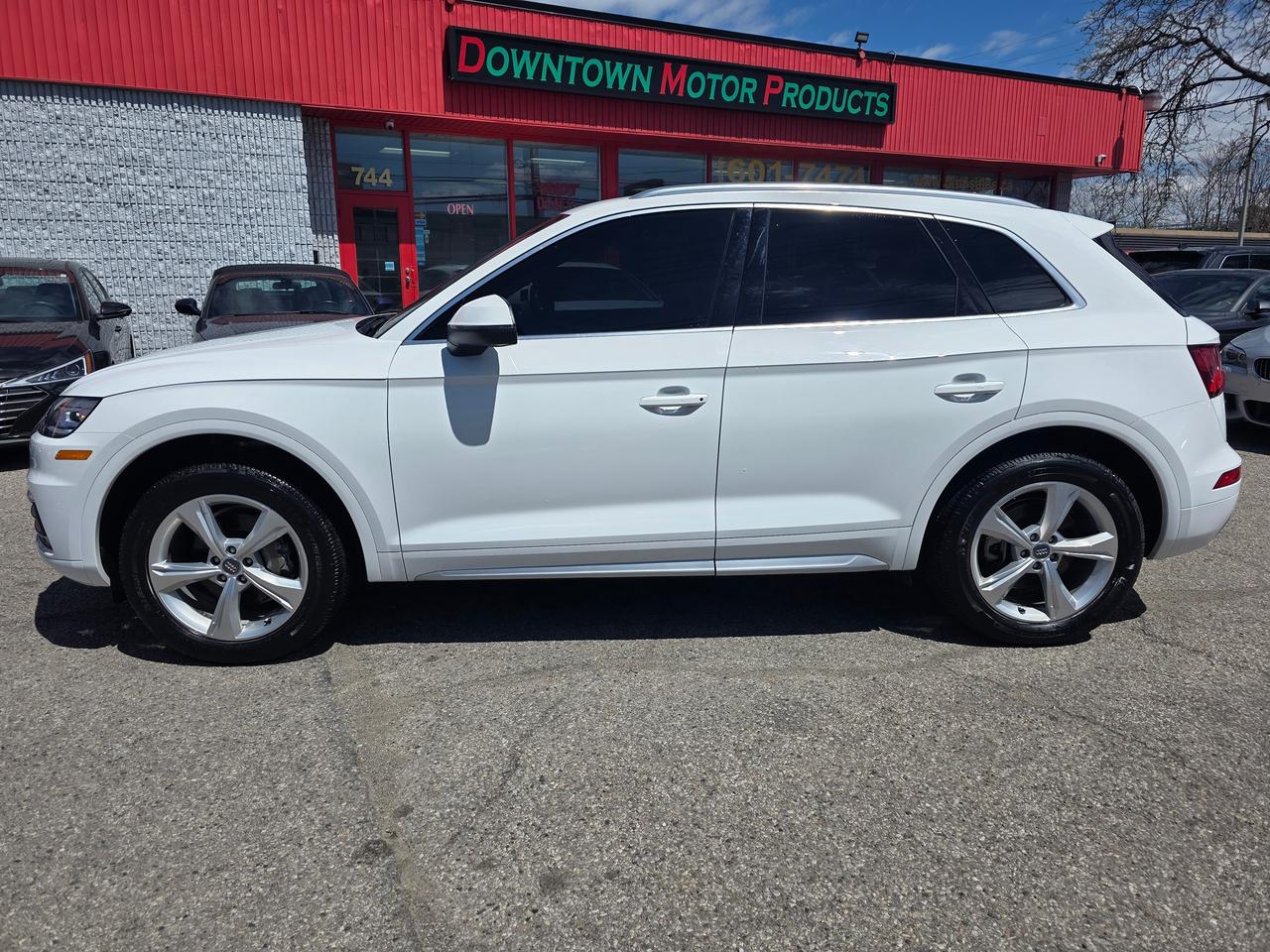 2019 Audi Q5 Progressiv Quattro AWD Photo2