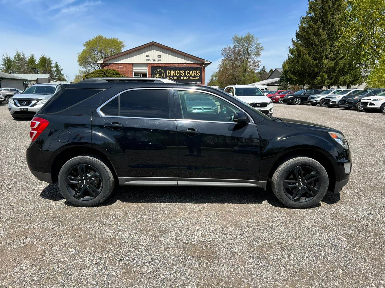 2017 Chevrolet Equinox AWD 4dr LT w/1LT Photo