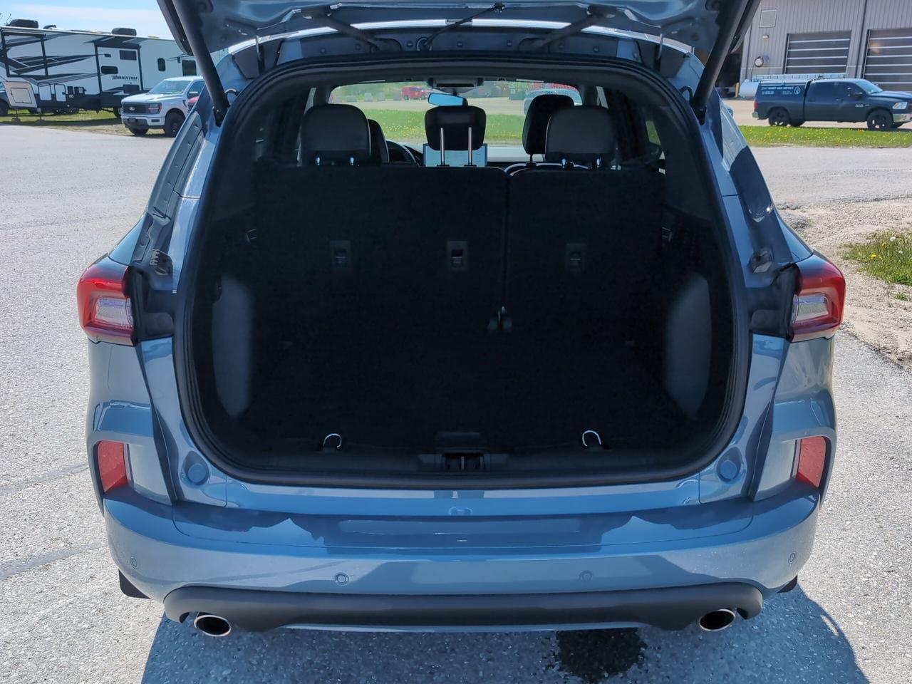 2023 Ford Escape ST-Line AWD Photo