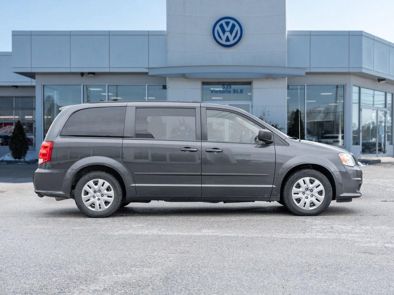 2016 Dodge Grand Caravan SXT Photo