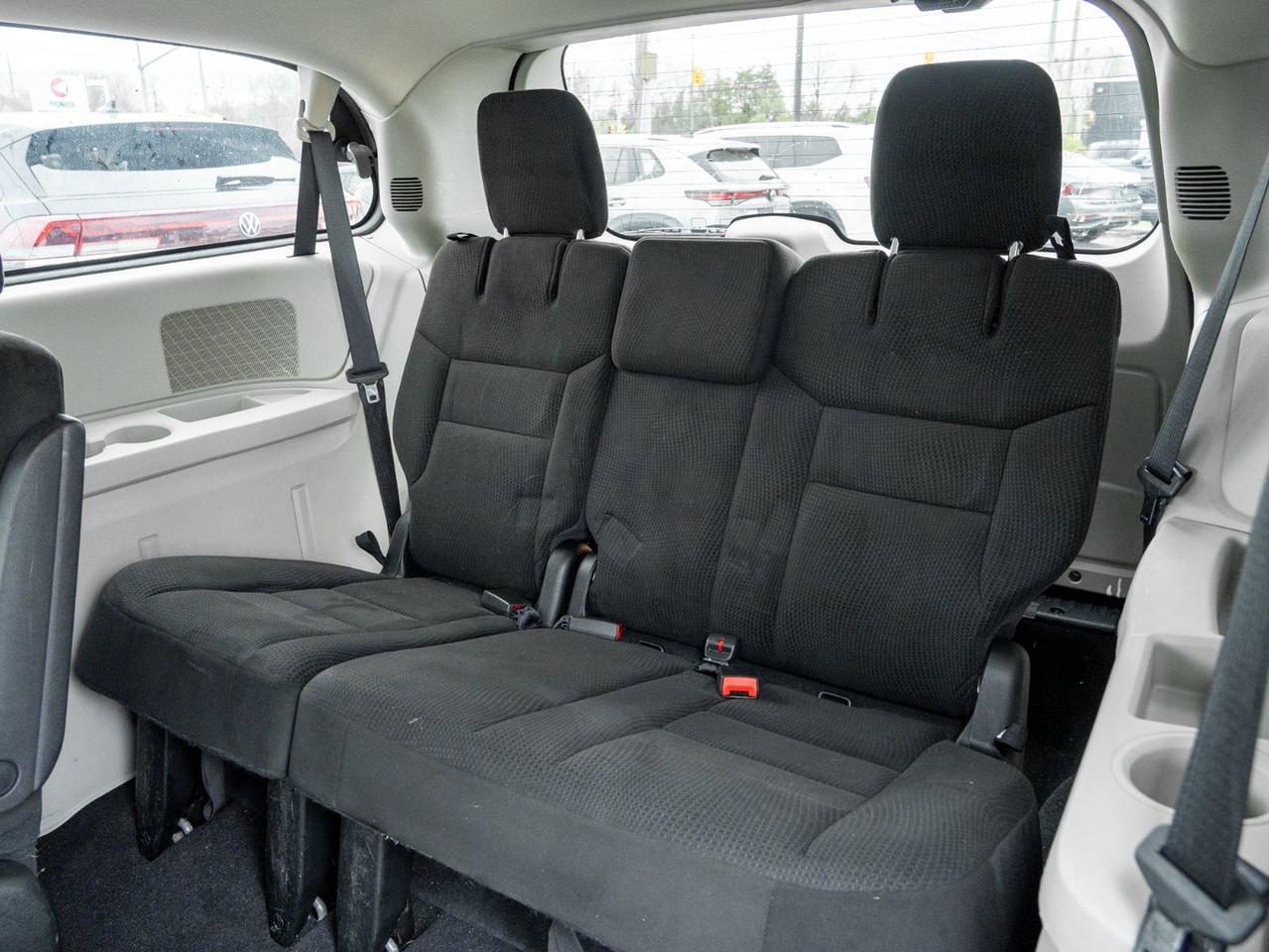 2016 Dodge Grand Caravan SXT Photo