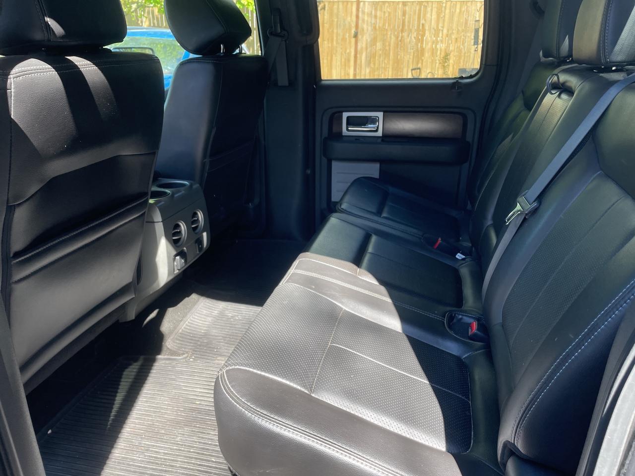 2012 Ford F-150 Lariat Photo