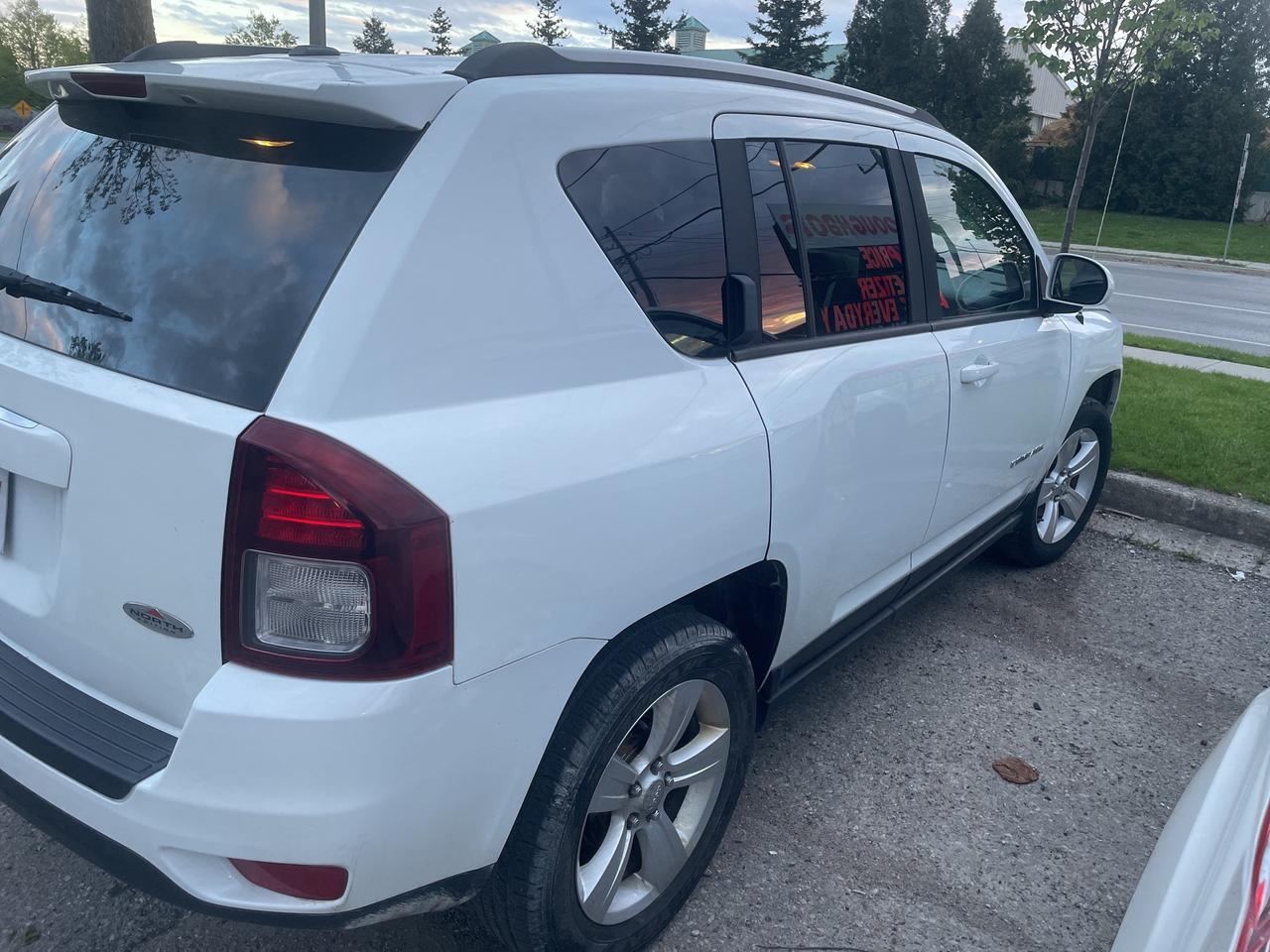 2015 Jeep Compass NORTH Photo3