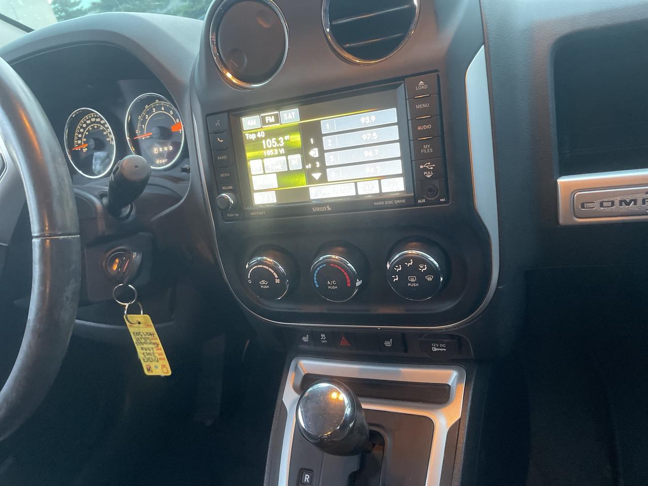 2015 Jeep Compass NORTH Photo