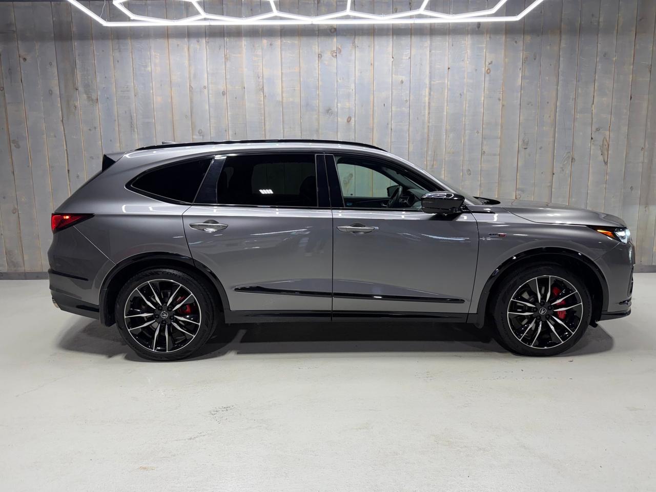 2024 Acura MDX Type S Ultra SH-AWD Photo