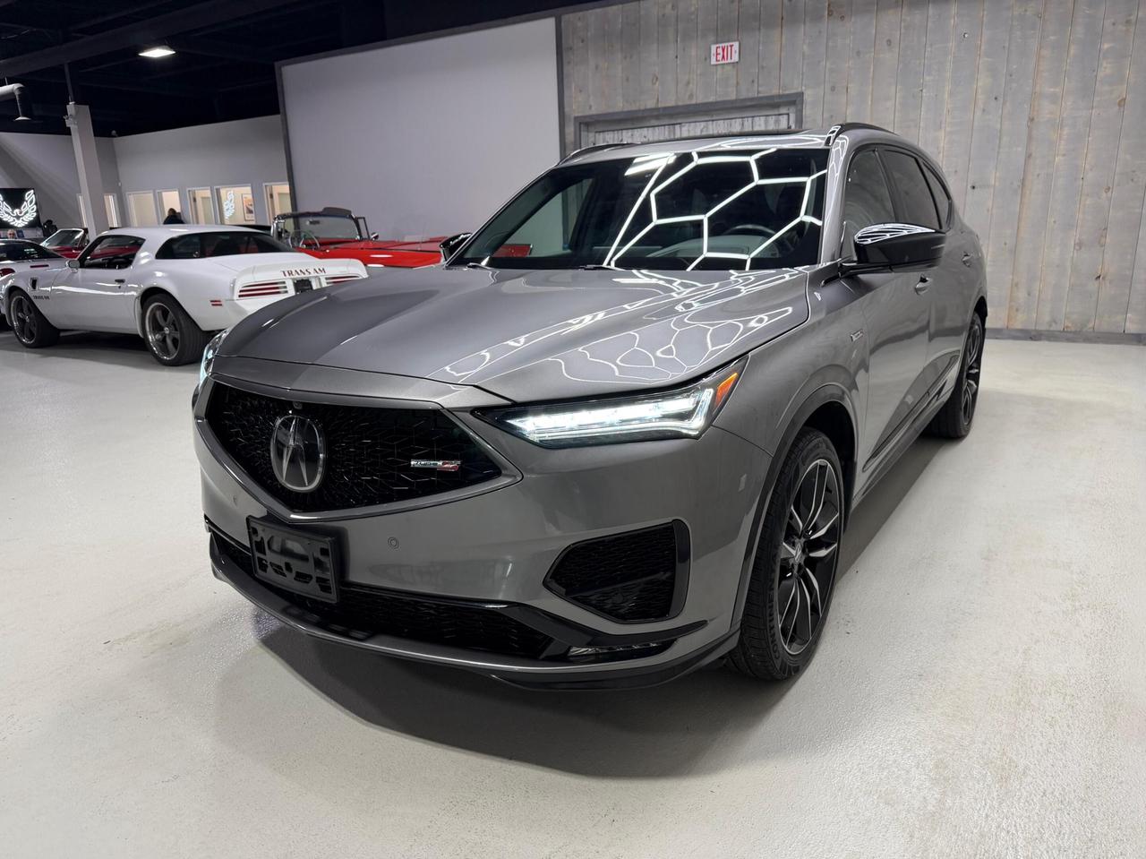 2024 Acura MDX Type S Ultra SH-AWD Photo3