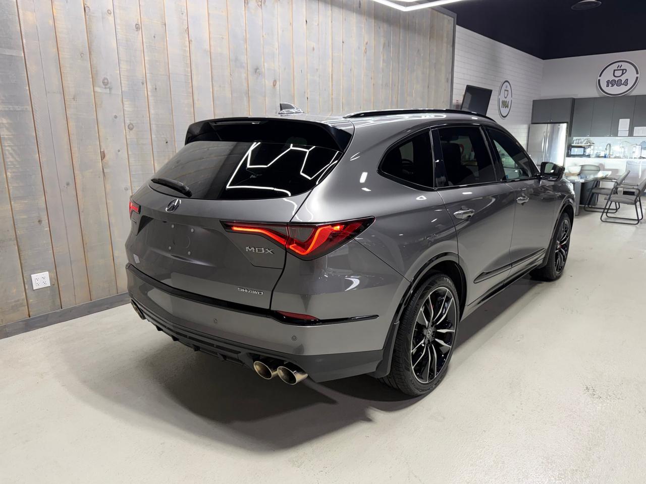 2024 Acura MDX Type S Ultra SH-AWD Photo