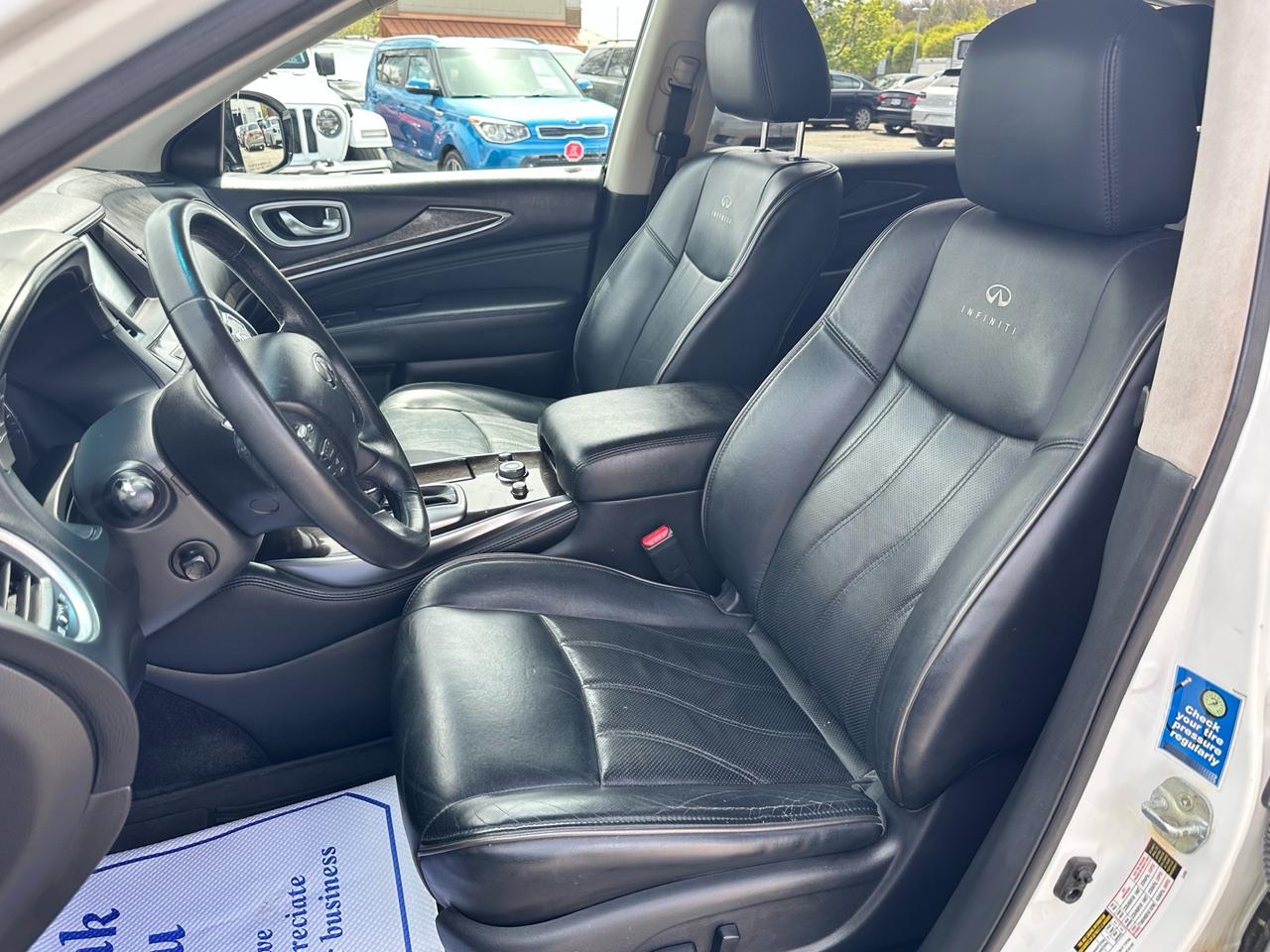 2014 Infiniti QX60 AWD ~ 7 PASSENGER ~ SAFETY INCLUDED Photo