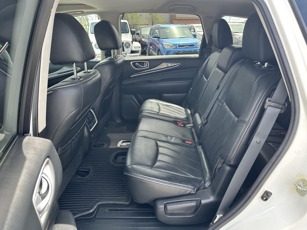 2014 Infiniti QX60 AWD ~ 7 PASSENGER ~ SAFETY INCLUDED Photo