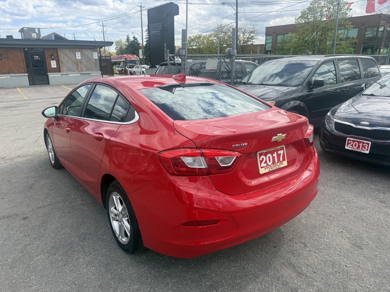 2017 Chevrolet Cruze *** 3 YEAR WARRANTY INCLUDED *** Photo3