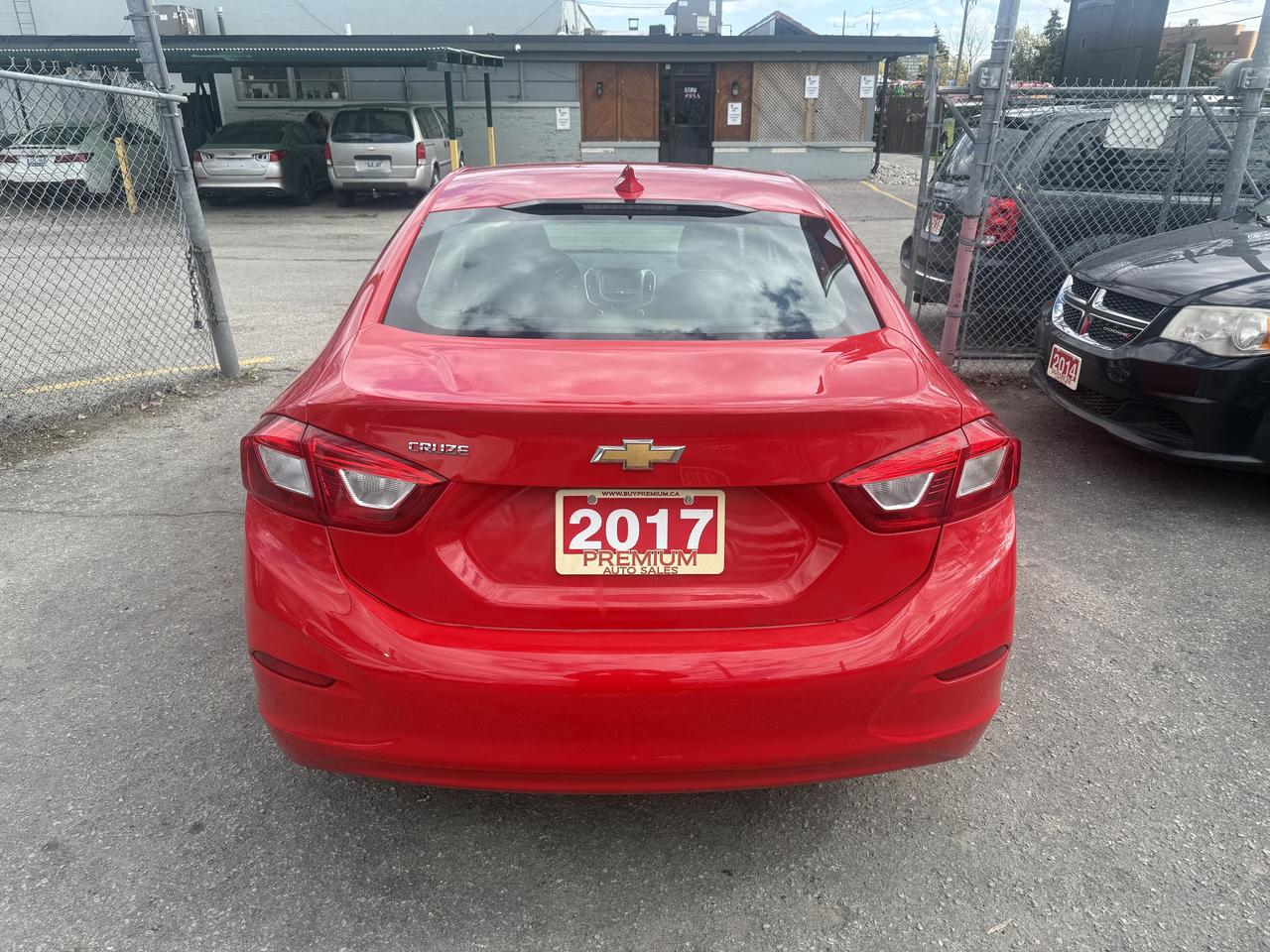 2017 Chevrolet Cruze *** 3 YEAR WARRANTY INCLUDED *** Photo
