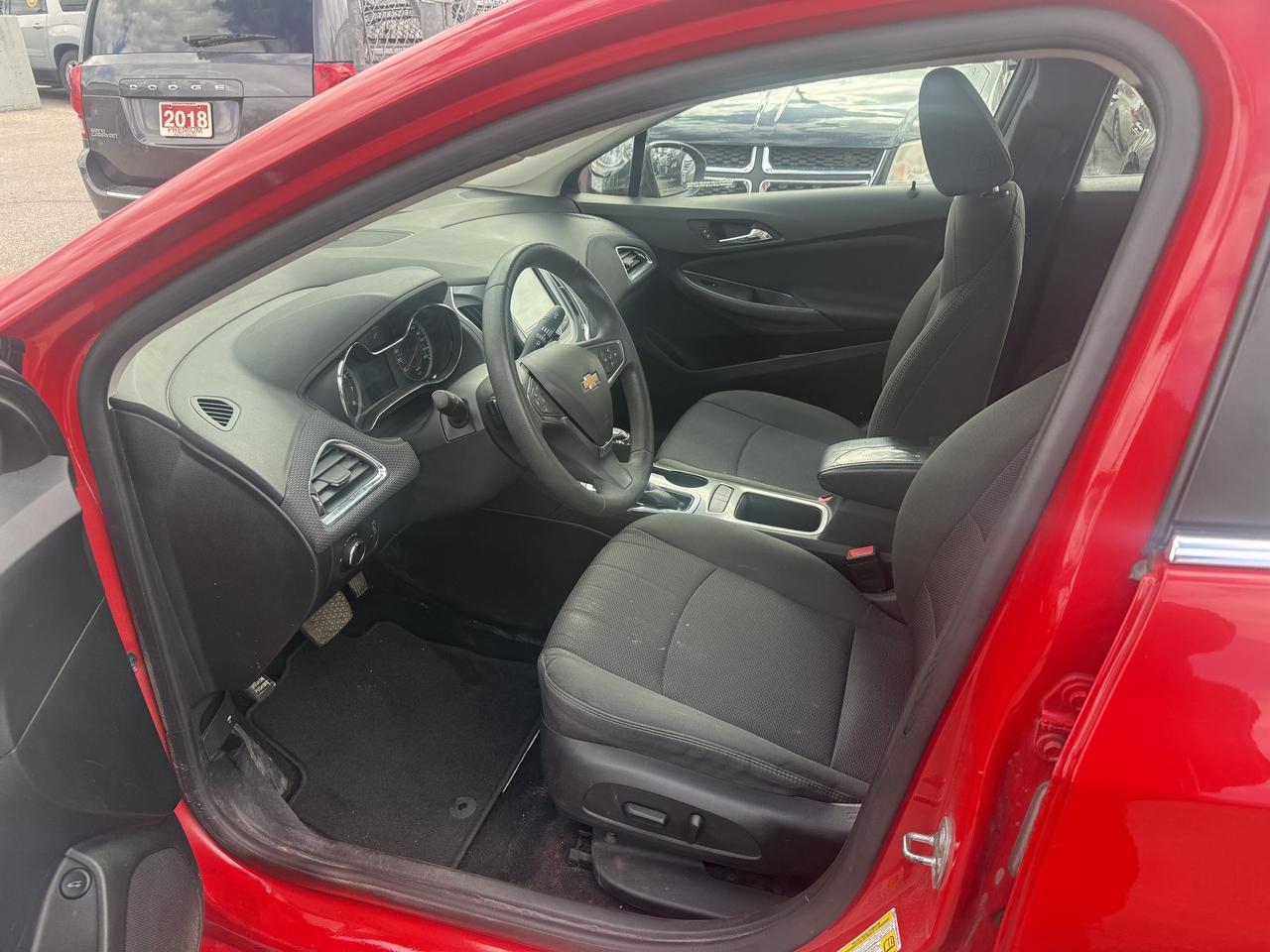 2017 Chevrolet Cruze *** 3 YEAR WARRANTY INCLUDED *** Photo