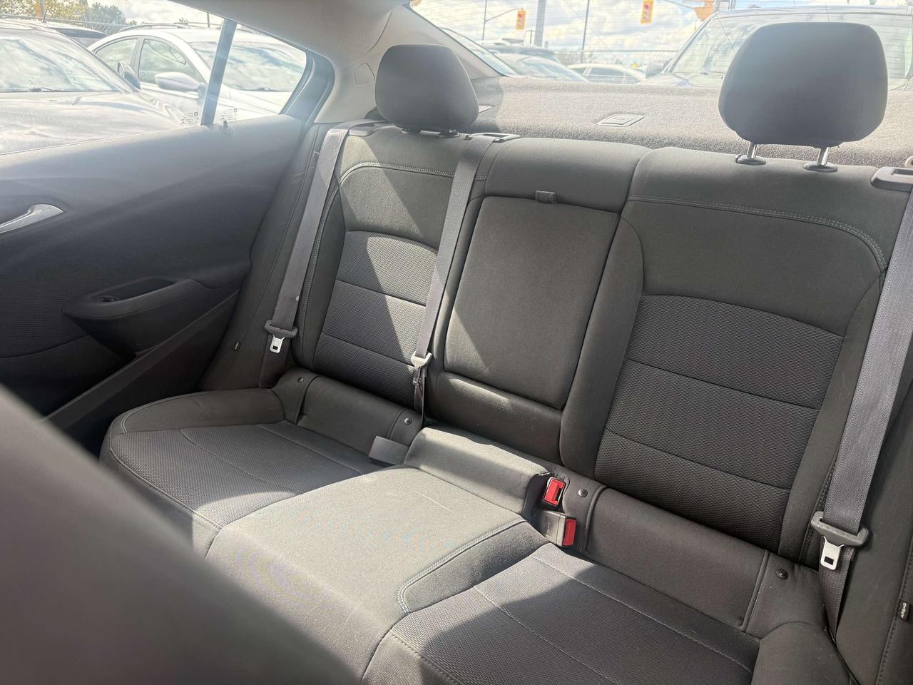 2017 Chevrolet Cruze *** 3 YEAR WARRANTY INCLUDED *** Photo