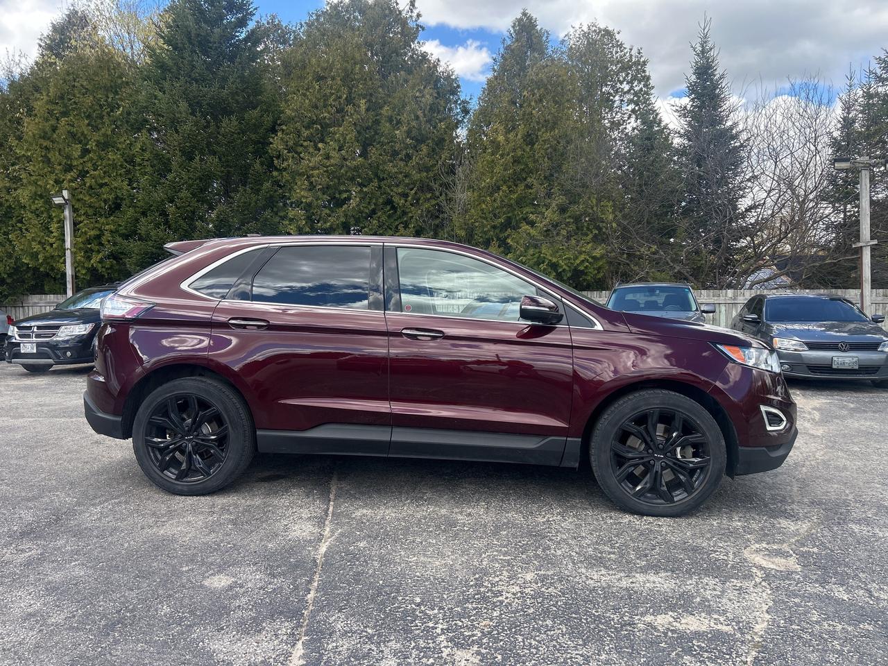 2017 Ford Edge Titanium, Nav, LDS, Pano Sunroof, Back Up Cam, Blu Photo3