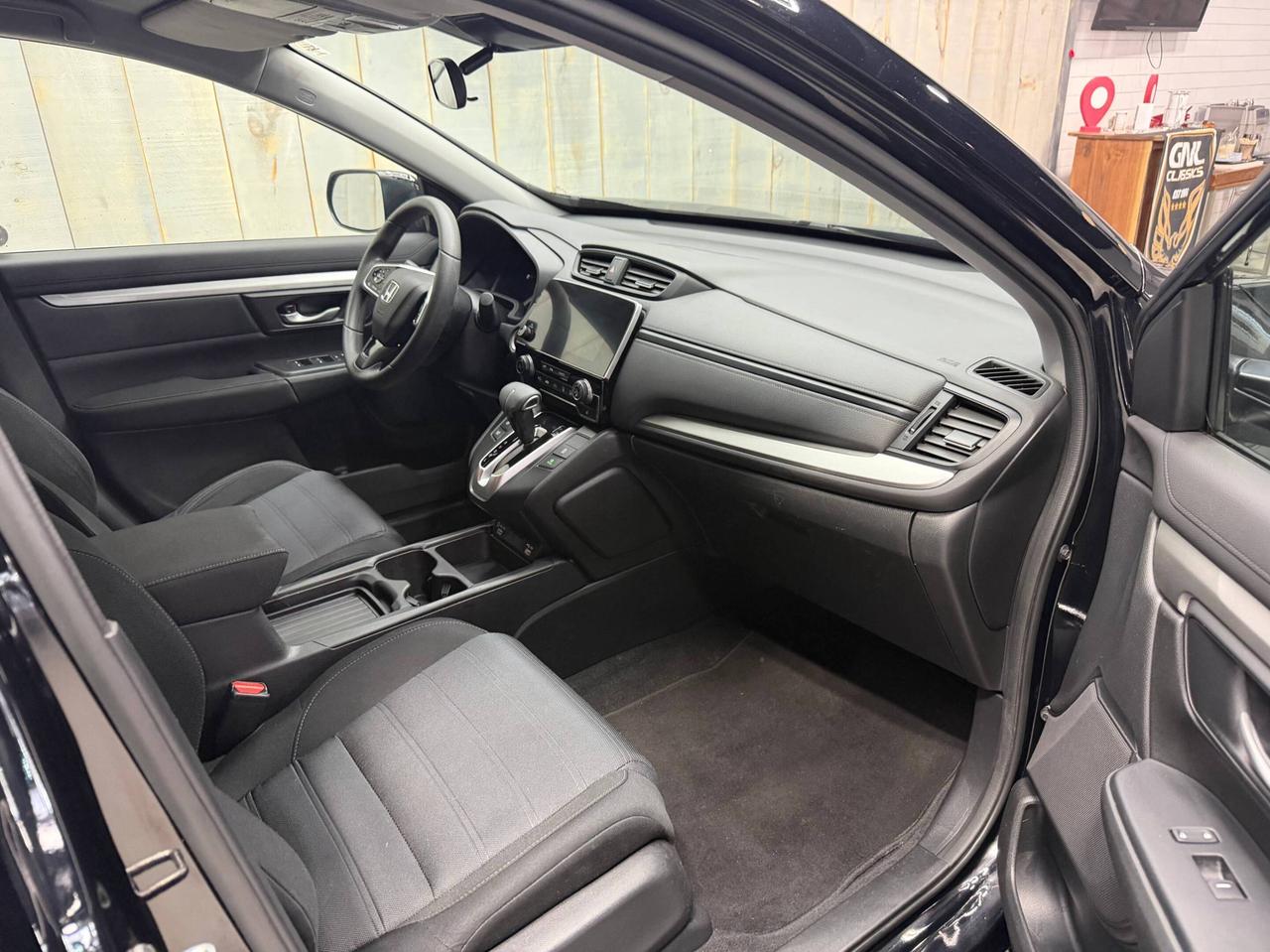 2020 Honda CR-V LX AWD Photo