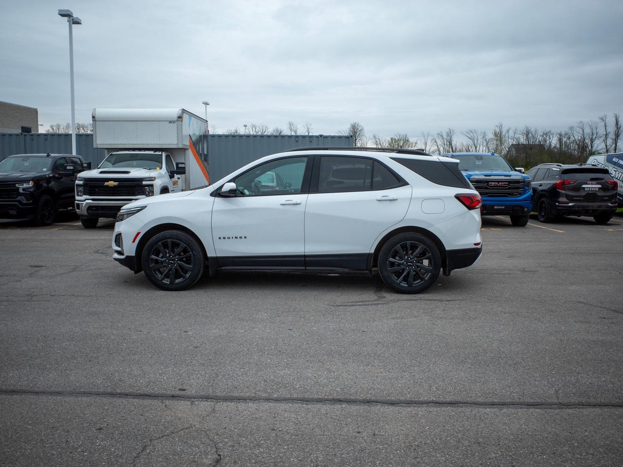 2023 Chevrolet Equinox RS - Power Driver Seat   Remote Trunk Release Photo3