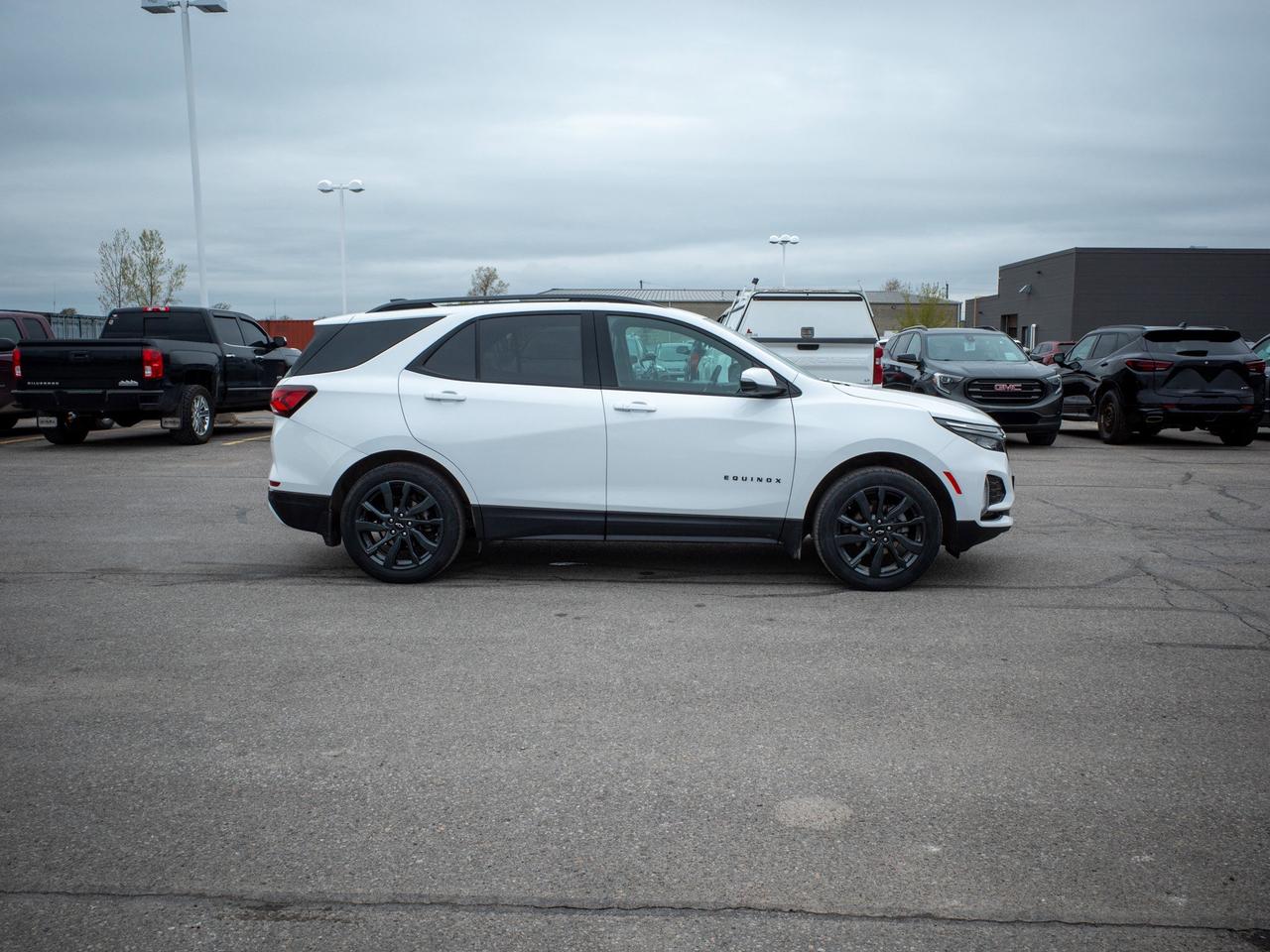 2023 Chevrolet Equinox RS - Power Driver Seat   Remote Trunk Release Photo