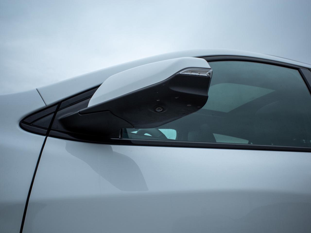 2023 Chevrolet Equinox RS - Power Driver Seat   Remote Trunk Release Photo