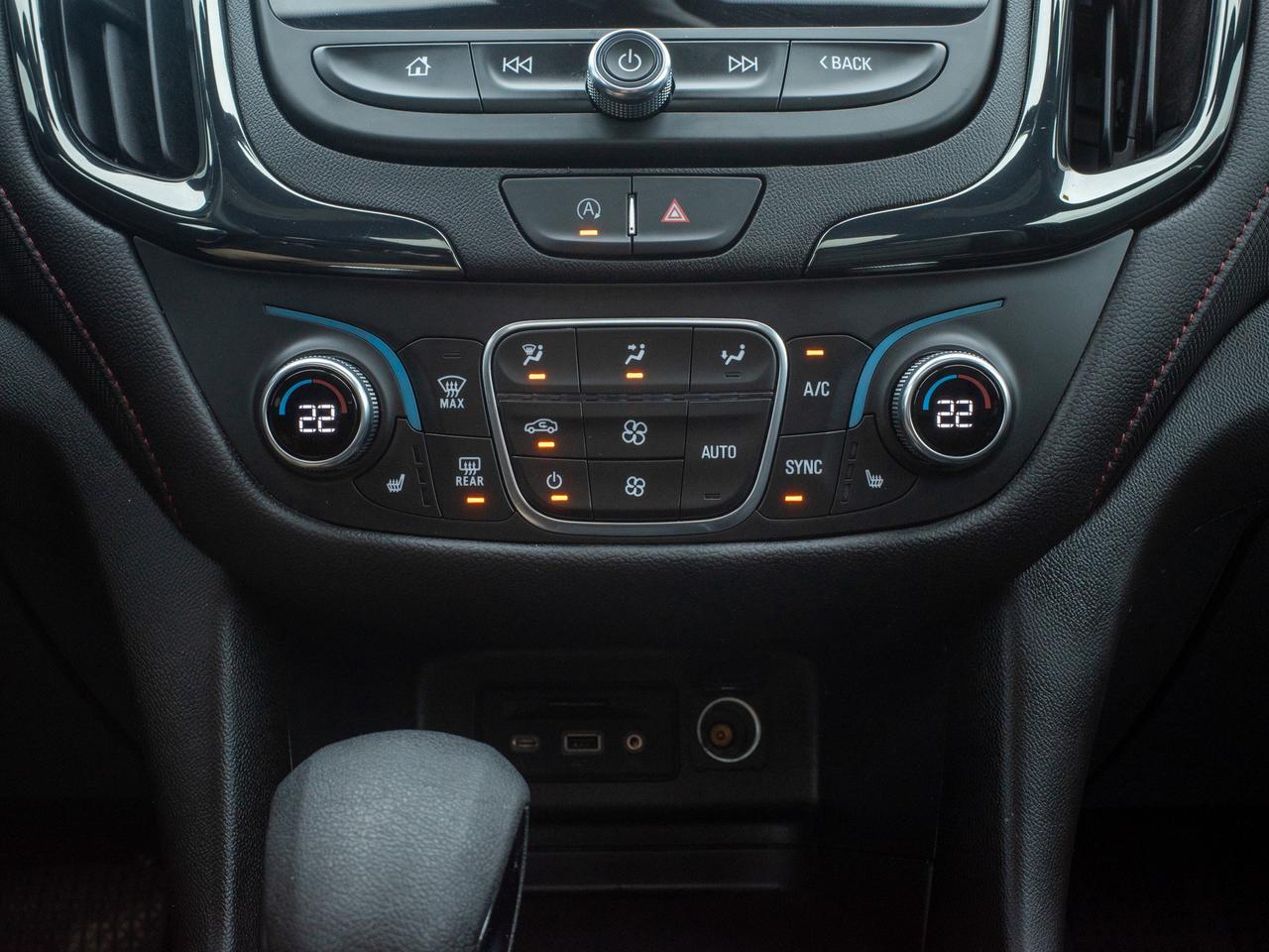 2023 Chevrolet Equinox RS - Power Driver Seat   Remote Trunk Release Photo