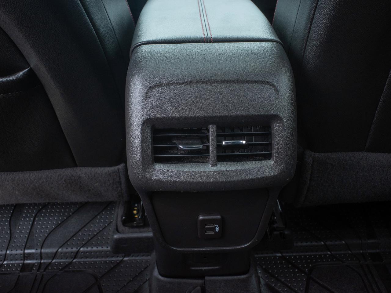 2023 Chevrolet Equinox RS - Power Driver Seat   Remote Trunk Release Photo