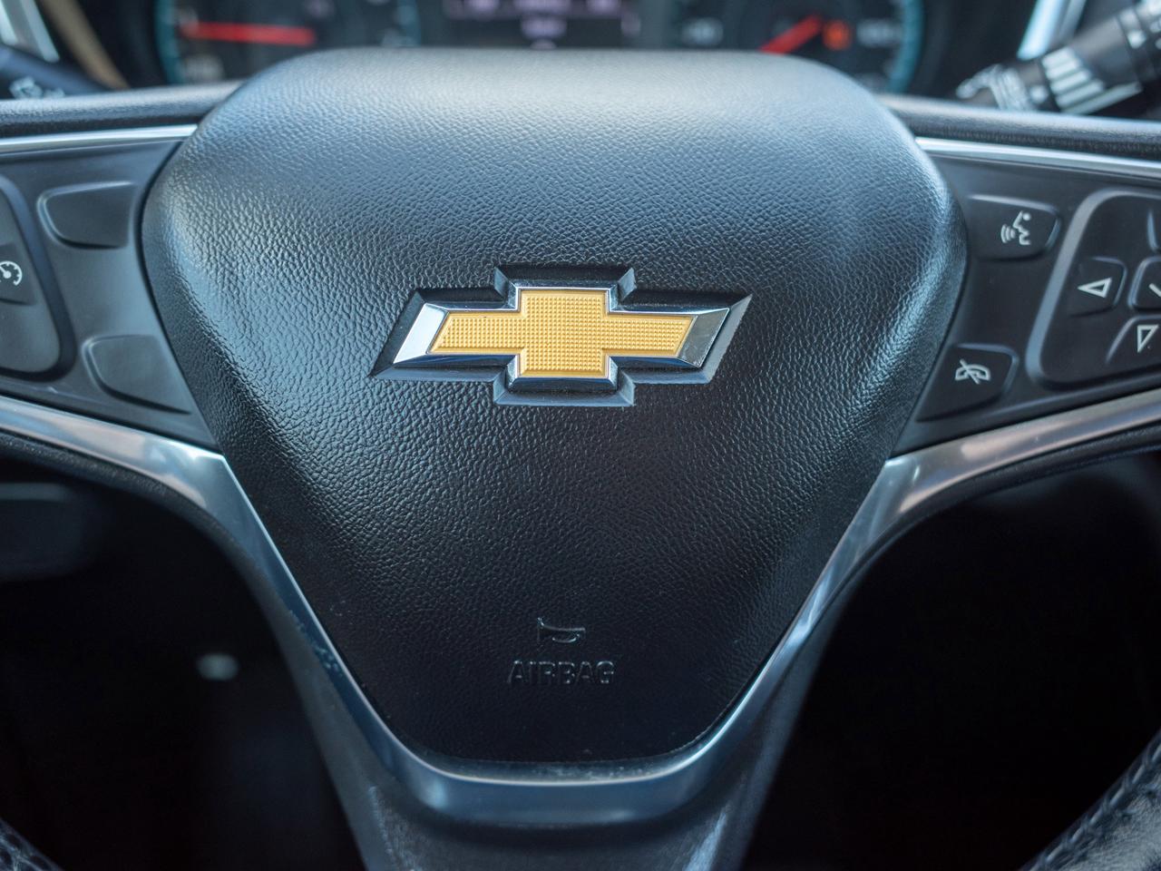 2018 Chevrolet Equinox LT - Heated Seats   Back-Up Camera Photo