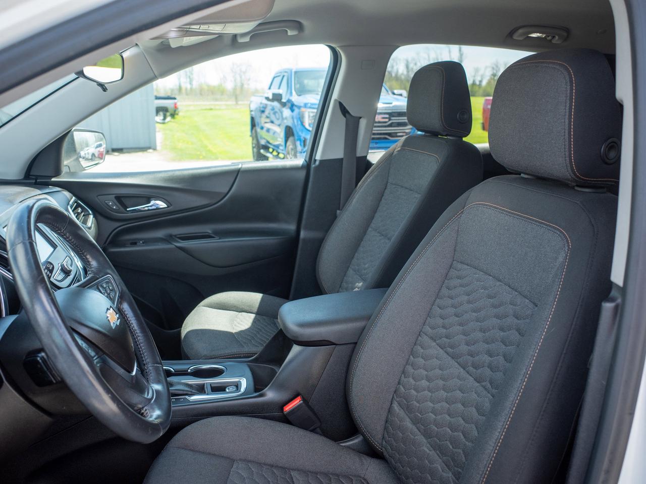 2018 Chevrolet Equinox LT - Heated Seats   Back-Up Camera Photo