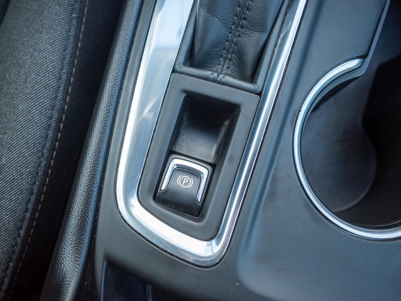 2018 Chevrolet Equinox LT - Heated Seats   Back-Up Camera Photo