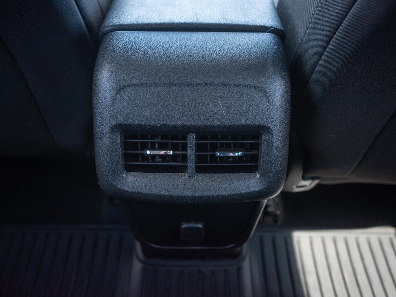 2018 Chevrolet Equinox LT - Heated Seats   Back-Up Camera Photo