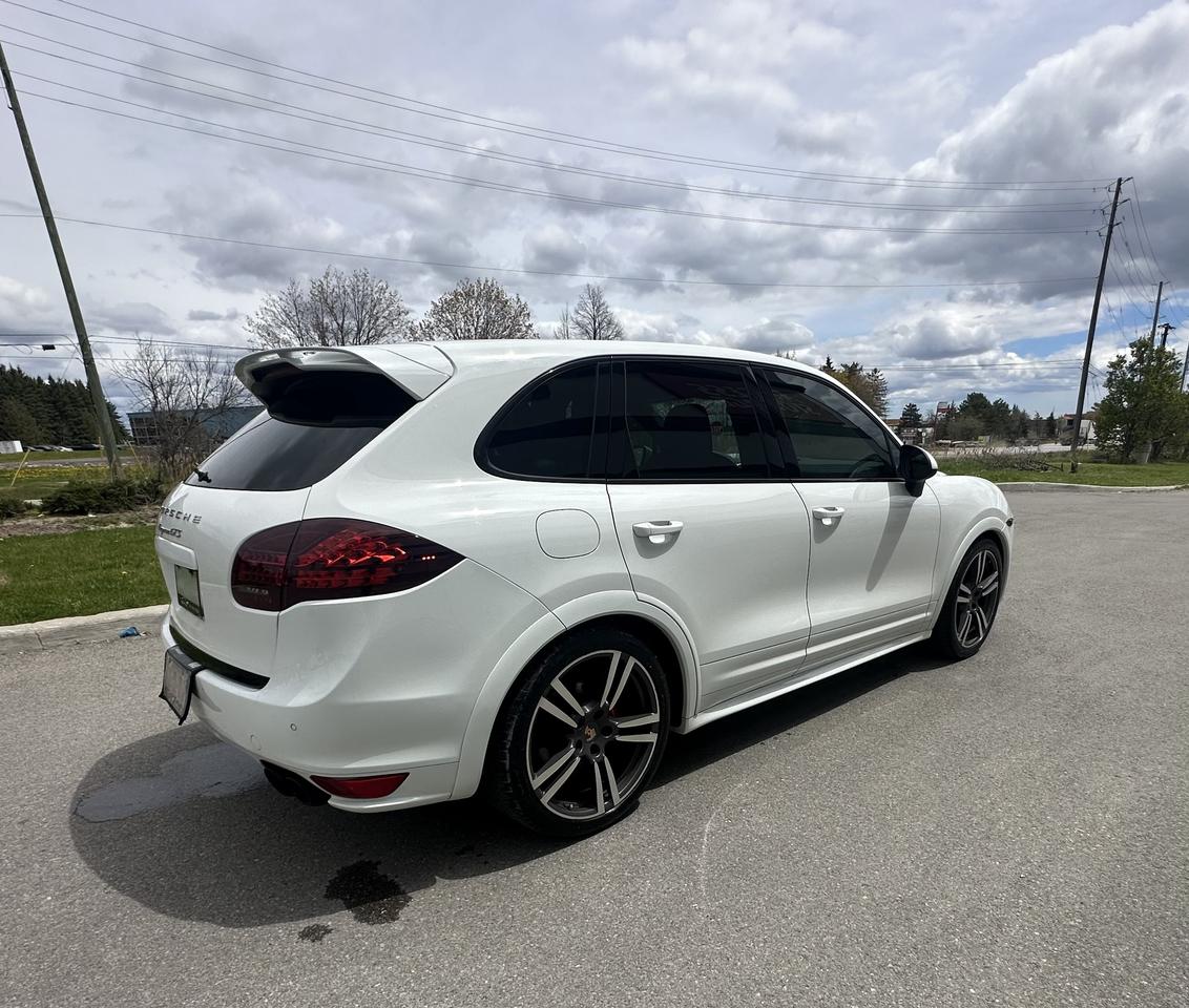 2013 Porsche Cayenne GTS NAVI HTD SEATS NO ACCIDENTS FINANCE & WARRANT Photo