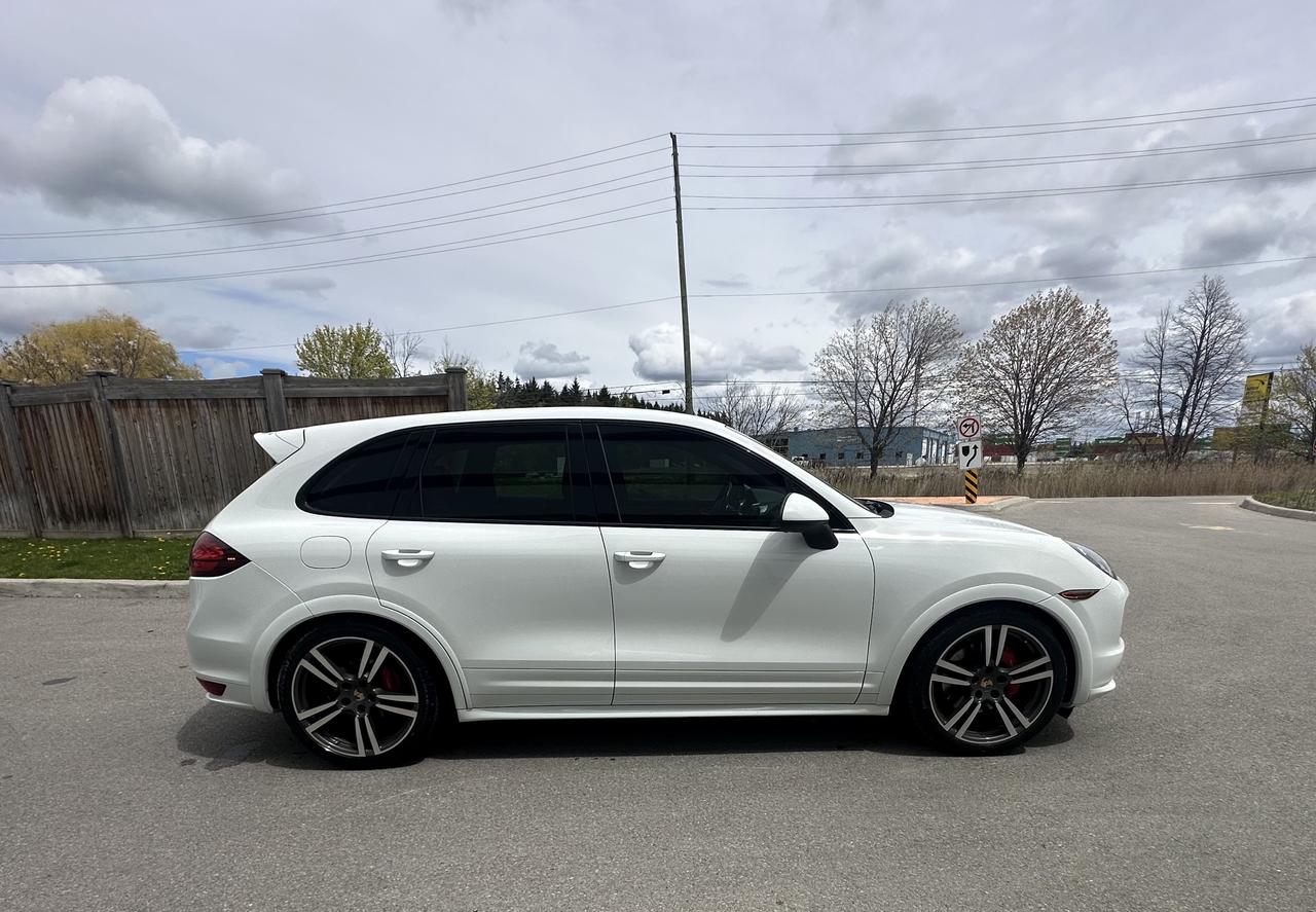 2013 Porsche Cayenne GTS NAVI HTD SEATS NO ACCIDENTS FINANCE & WARRANT Photo