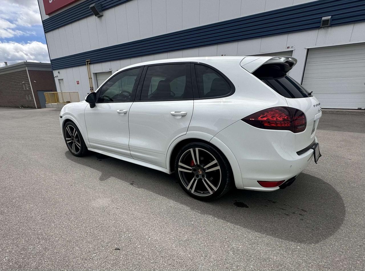2013 Porsche Cayenne GTS NAVI HTD SEATS NO ACCIDENTS FINANCE & WARRANT Photo5
