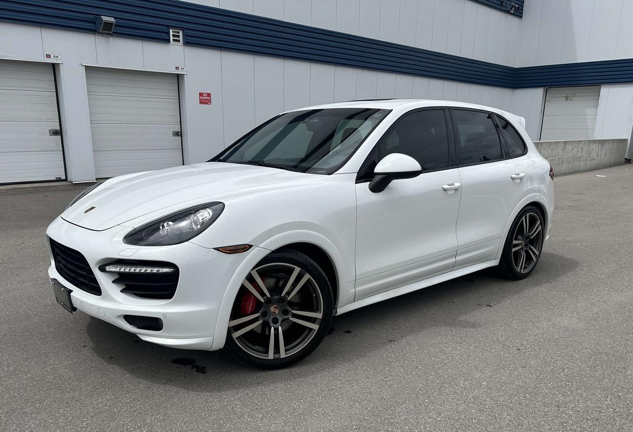 2013 Porsche Cayenne GTS NAVI HTD SEATS NO ACCIDENTS FINANCE & WARRANT Photo