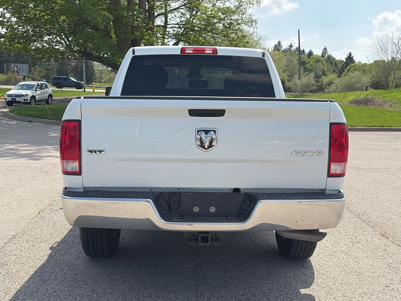 2023 RAM 1500 Classic SLT 4x4 Crew Cab   Backup Camera   Bluetooth Photo4