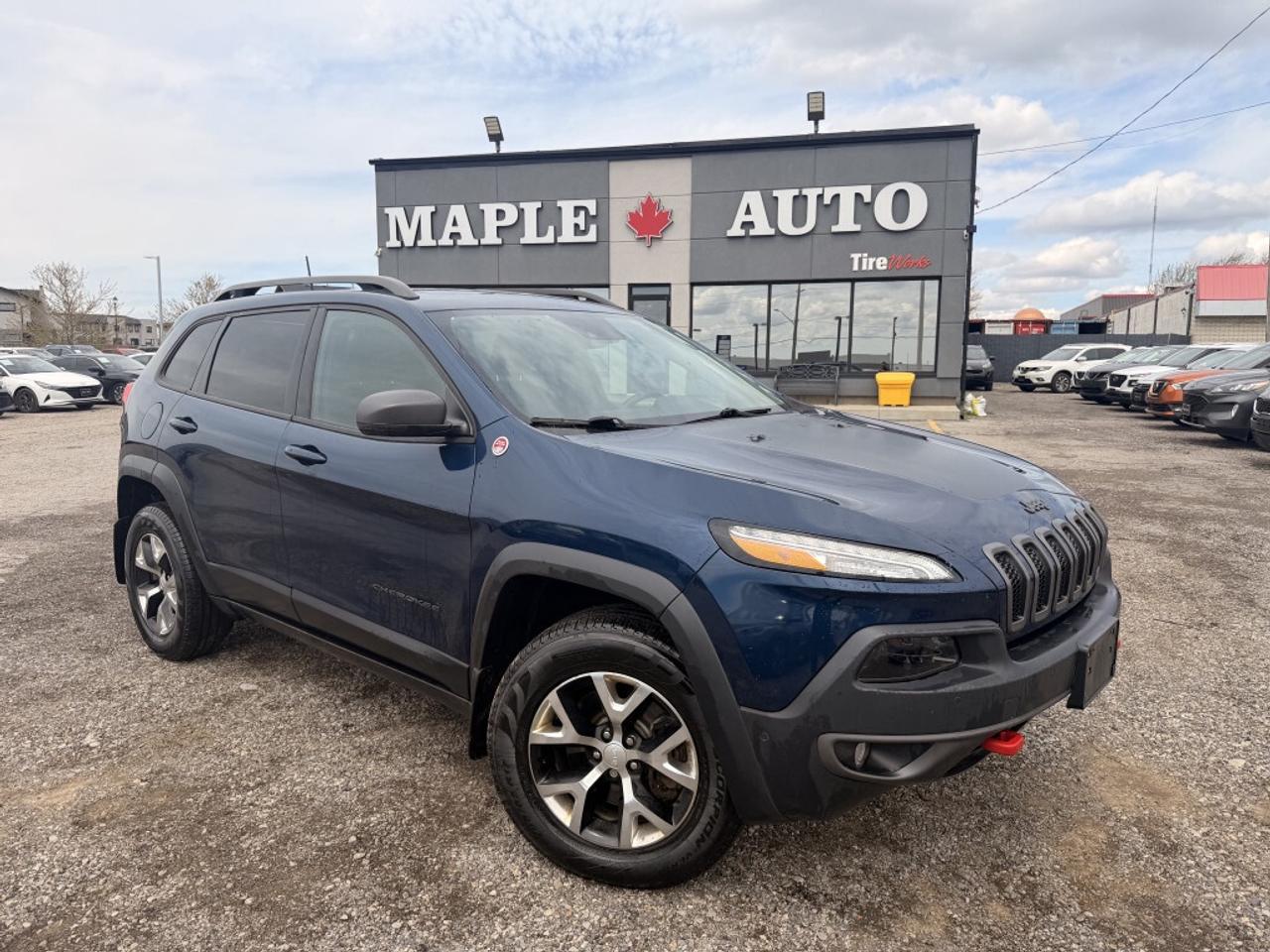 2018 Jeep Cherokee Trailhawk 4x4 NAV LEATHER PANO ROOF CAMERA HTD SEA Photo