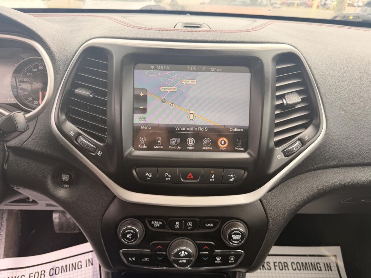 2018 Jeep Cherokee Trailhawk 4x4 NAV LEATHER PANO ROOF CAMERA HTD SEA Photo
