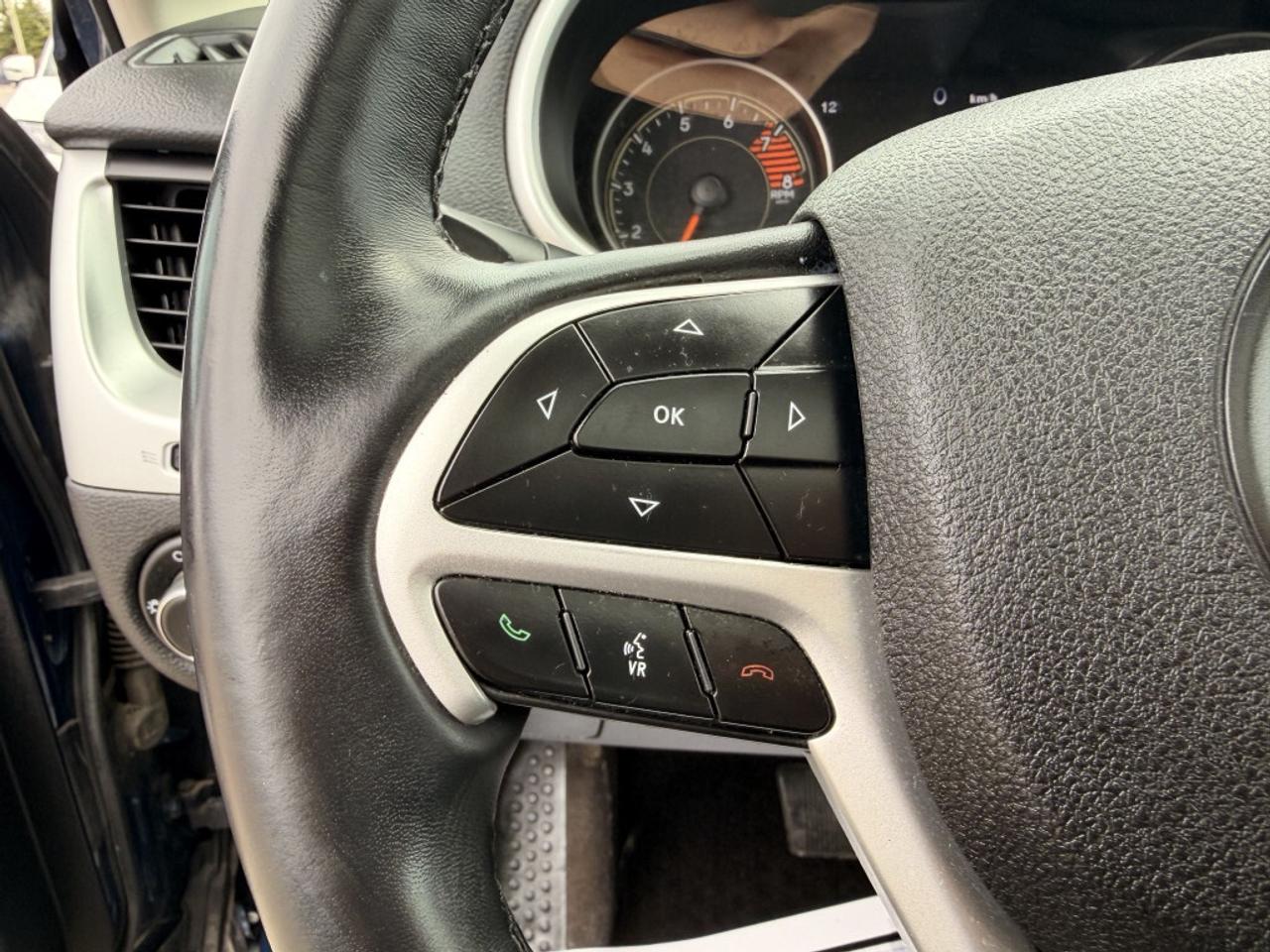 2018 Jeep Cherokee Trailhawk 4x4 NAV LEATHER PANO ROOF CAMERA HTD SEA Photo