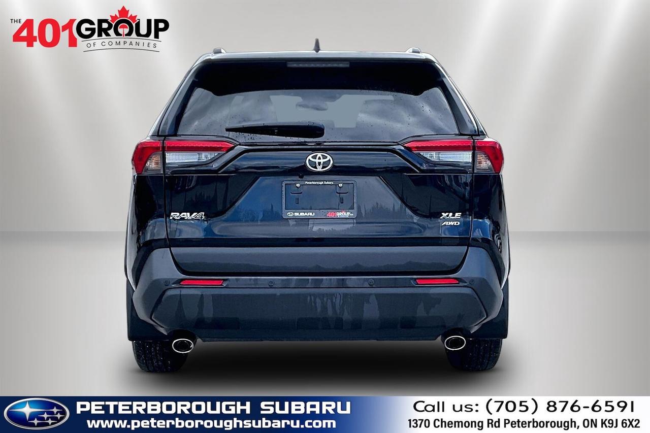 2021 Toyota RAV4 XLE AWD   SUNROOF   POWER TRUNK   HEAT SEATS/STEER Photo