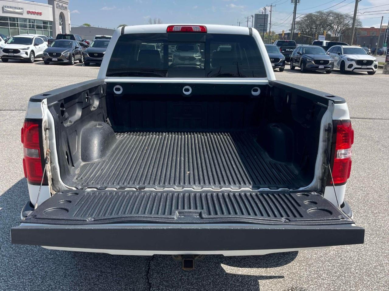 2014 GMC Sierra 1500 4WD Crew Cab Standard Box SLT Photo