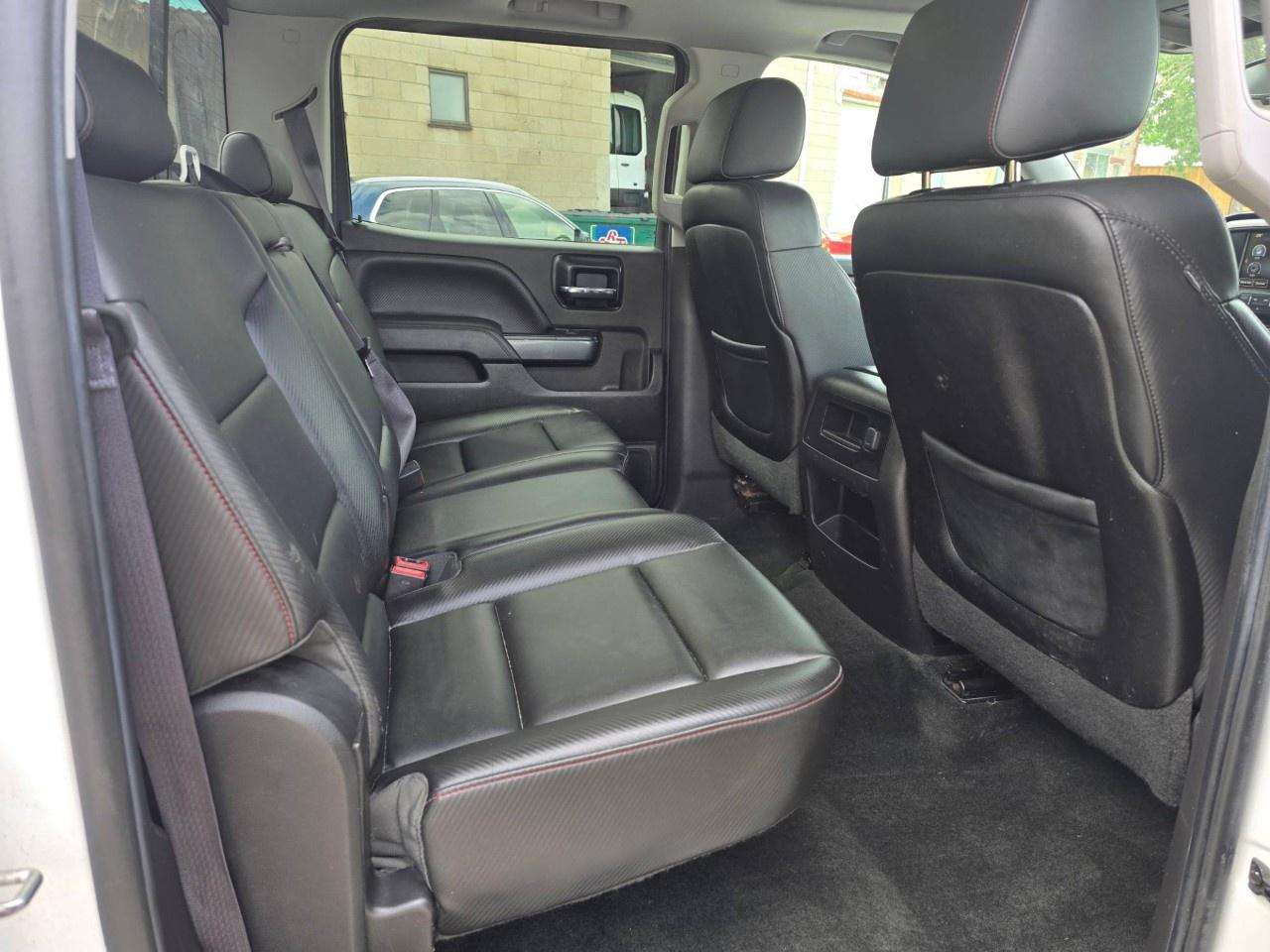 2014 GMC Sierra 1500 4WD Crew Cab Standard Box SLT Photo