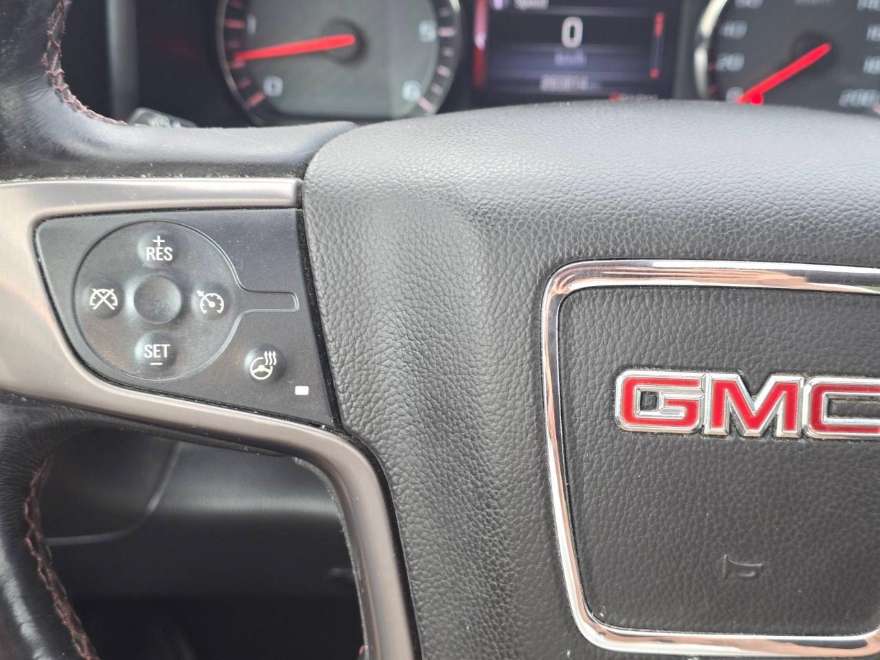 2014 GMC Sierra 1500 4WD Crew Cab Standard Box SLT Photo