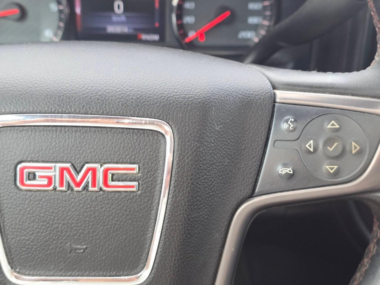 2014 GMC Sierra 1500 4WD Crew Cab Standard Box SLT Photo