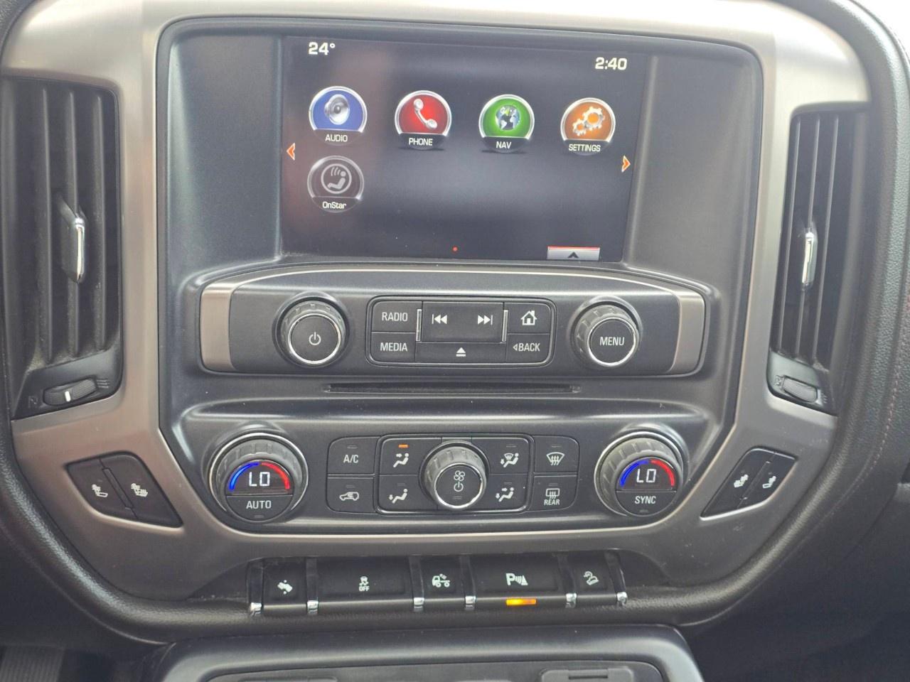 2014 GMC Sierra 1500 4WD Crew Cab Standard Box SLT Photo