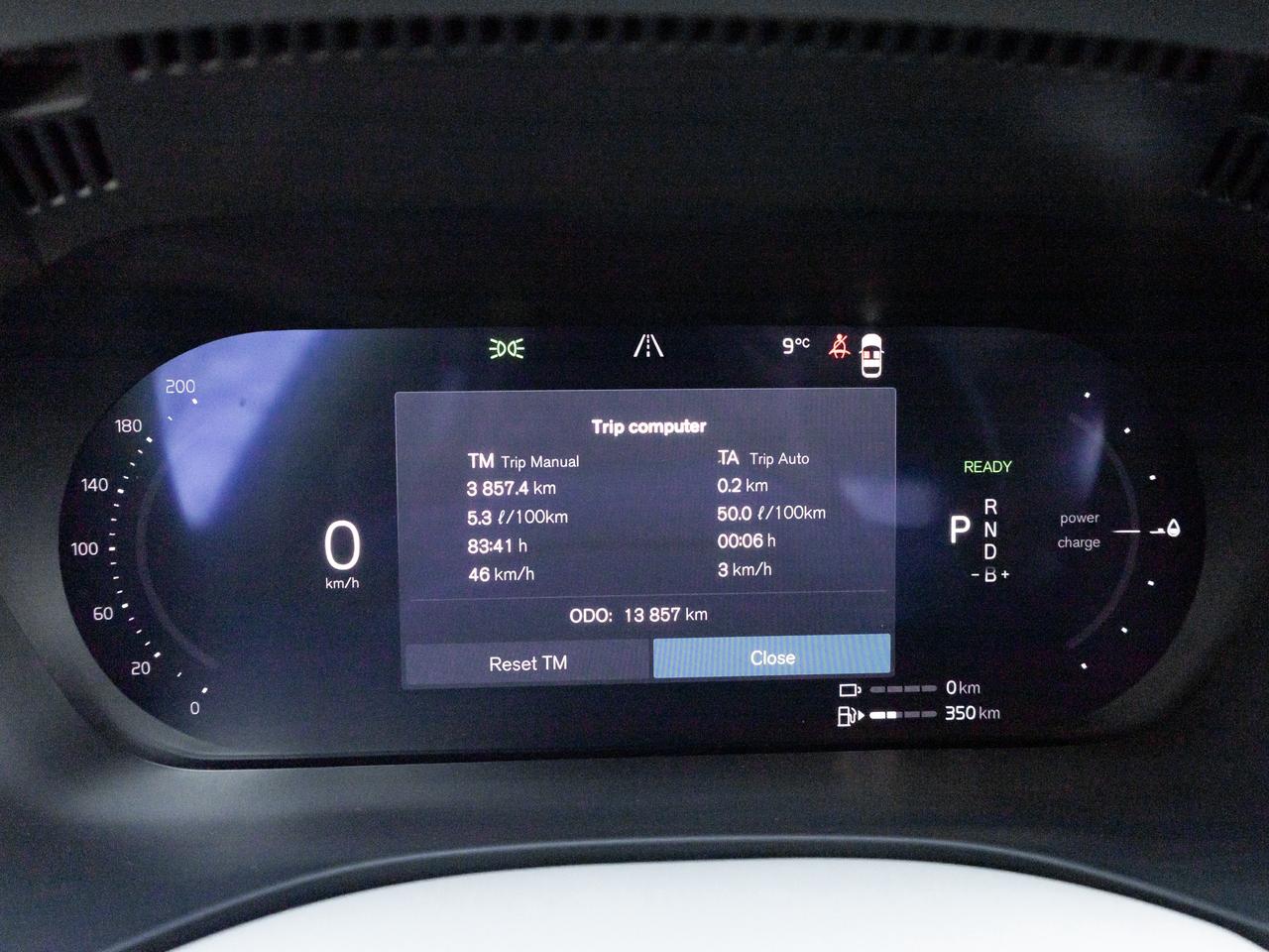 2026 Volvo XC60 Plug-In Hybrid T8 AWD Ultra Dark Theme  EXEC DEMO  LIKE NEW Photo