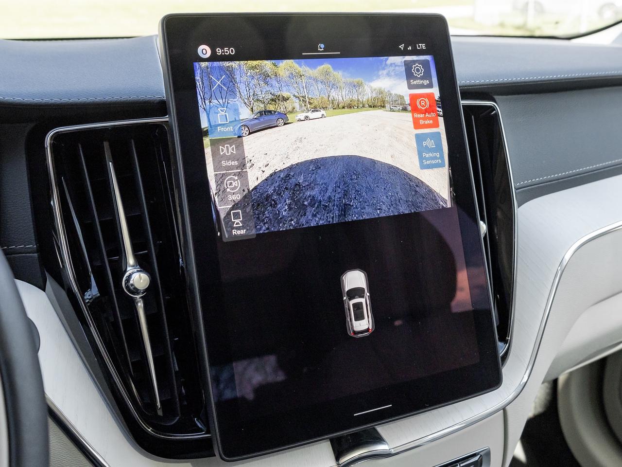 2026 Volvo XC60 Plug-In Hybrid T8 AWD Ultra Dark Theme  EXEC DEMO  LIKE NEW Photo