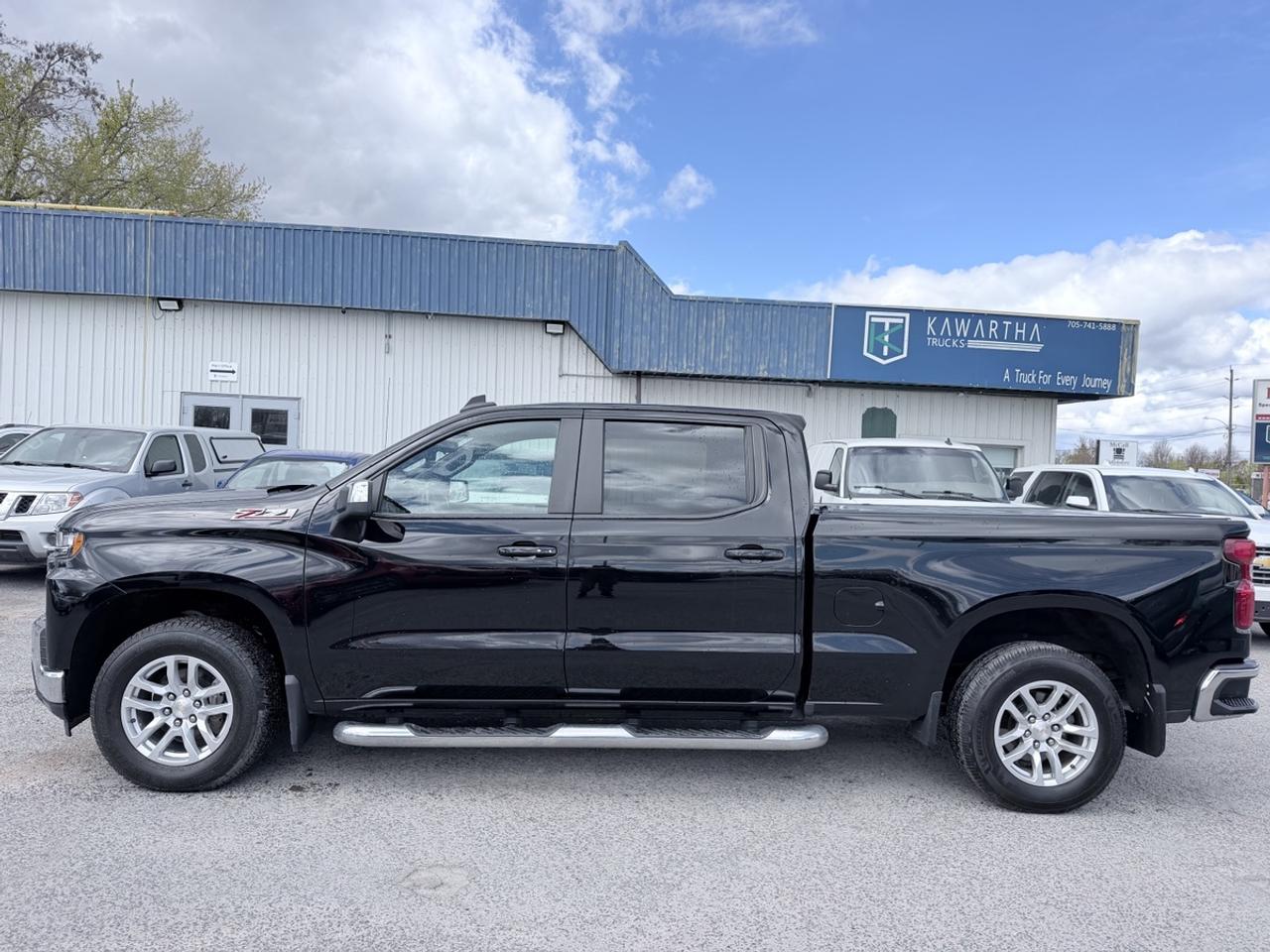 2022 Chevrolet Silverado 1500 LTD 4wd Crew Cab 157" Lt Crew Cab Std Bed Photo2